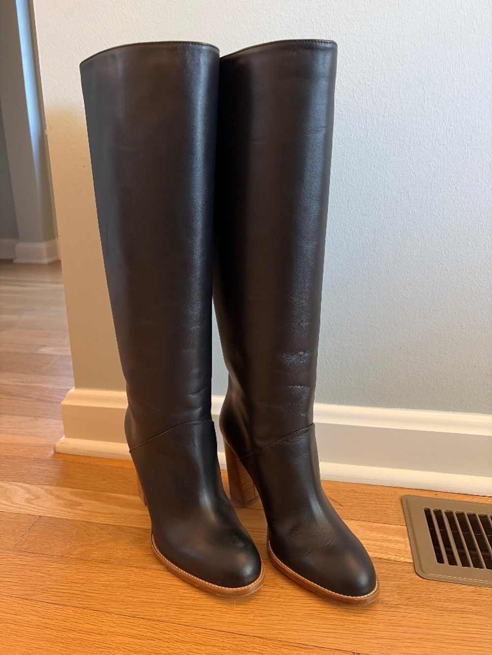 Knee high black leather boots - worn once